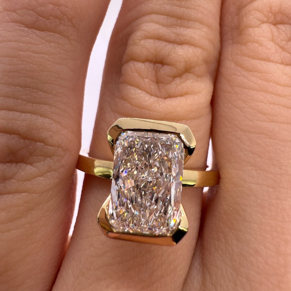 3.01 carat e vs1 radiant cut lab diamond half bezel engagement ring